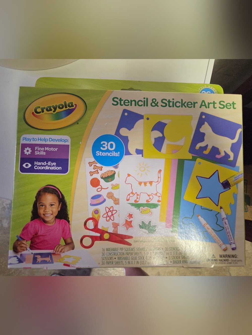 Brand New Crayola Stencil & Sticker Art Set - Yellow, Blue, Green, Purple